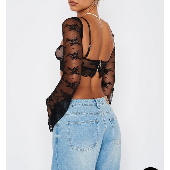 White Fox Hold It Down Long Sleeve Lace Crop Black - Picture 4 of 4